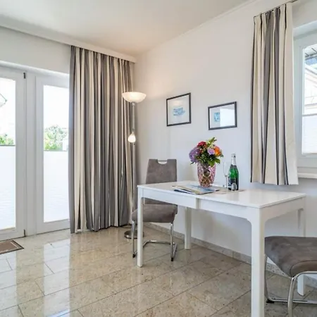 Bismarckstrasse 5a, App 7 *